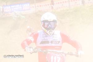 DSC 10050-423